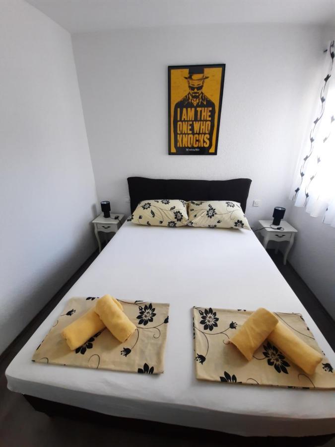 Appartement Apartman The Godfather à Makarska Extérieur photo