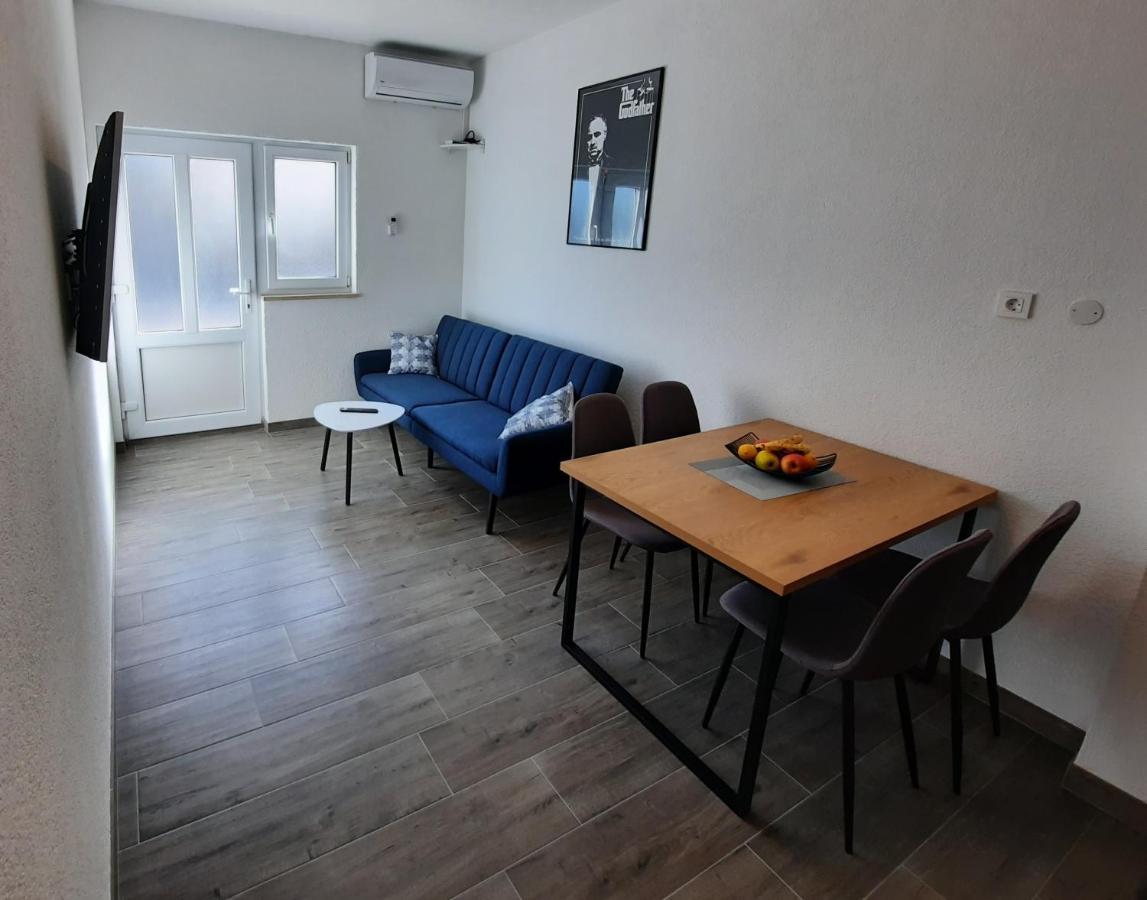 Appartement Apartman The Godfather à Makarska Extérieur photo